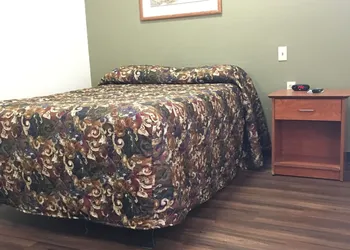 Inland Suites Lamar Street hotel thumbnail 6