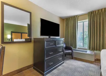 Extended Stay America Suites Austin Downtown Town Lake hotel thumbnail 6