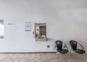 Motel 6 Kansas City, MO - Airport hotel thumbnail 4