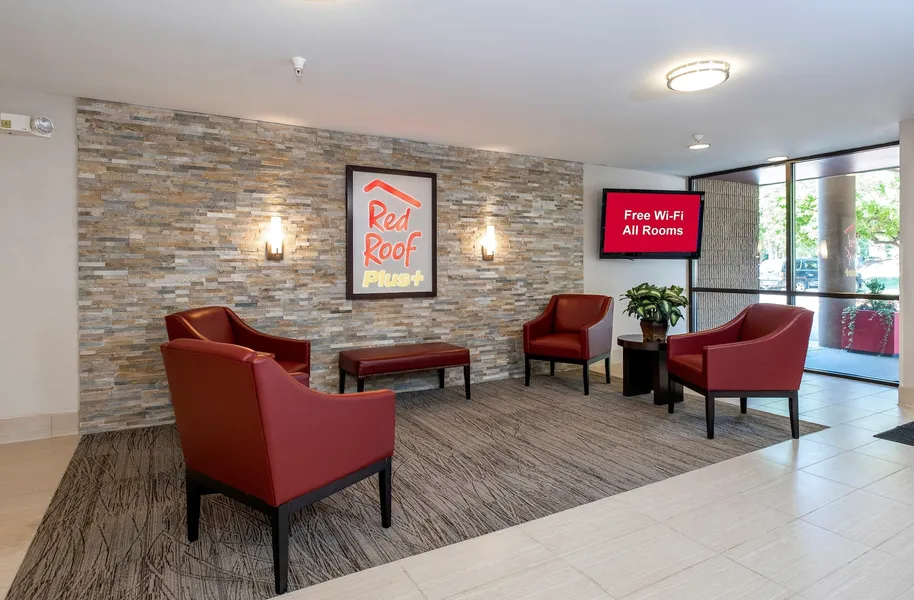 Red Roof Inn PLUS+ Boston - Mansfield/ Foxboro hotel detail image 2