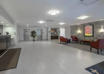 Red Roof Inn PLUS+ Boston - Mansfield/ Foxboro hotel thumbnail 5