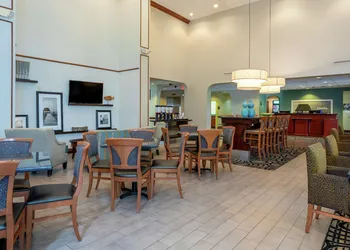 Hampton Inn & Suites Ft. Pierce hotel thumbnail 2