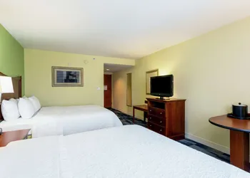 Hampton Inn & Suites Ft. Pierce hotel thumbnail 7