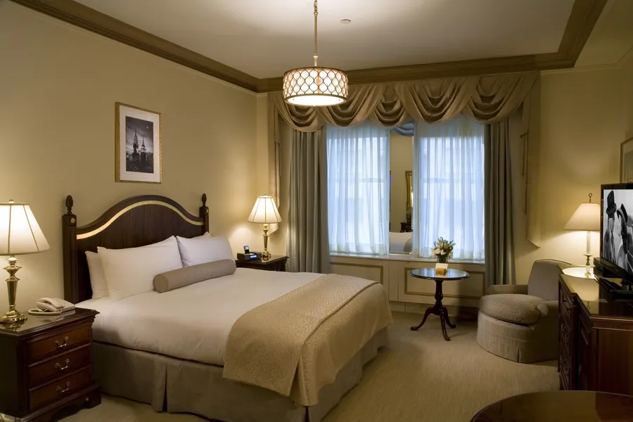 The Sherry Netherland hotel detail image 6