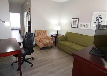 Country Inn & Suites by Radisson, Biloxi-Ocean Springs, MS hotel thumbnail 3