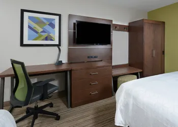Holiday Inn Express Danville by IHG hotel thumbnail 7