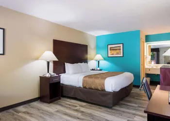 Quality Inn & Suites Rockingham hotel thumbnail 4