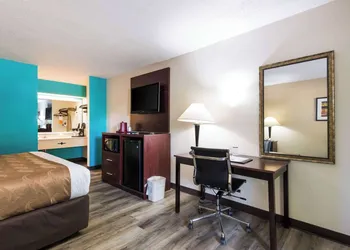 Quality Inn & Suites Rockingham hotel thumbnail 6