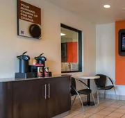 Motel 6 Stanton, CA - Anaheim West hotel detail image 4