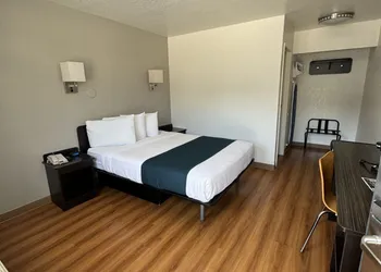 Motel 6 Stanton, CA - Anaheim West hotel thumbnail 8