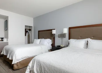 Hampton Inn & Suites Palmdale hotel thumbnail 8