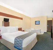 Microtel Inn & Suites by Wyndham Hamburg hotel detail image 7