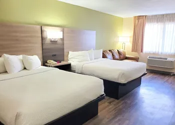 Baymont by Wyndham Santa Fe hotel thumbnail 7