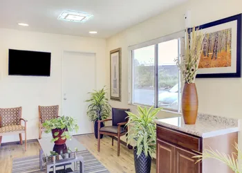 Travelodge by Wyndham Miles City hotel thumbnail 2