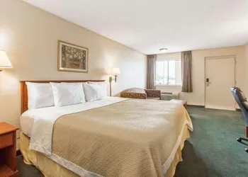 Travel Inn hotel thumbnail 5
