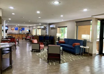 Comfort Inn Columbia West hotel thumbnail 4
