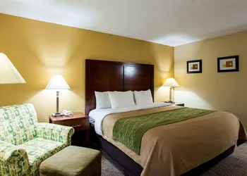 Comfort Inn Columbia West hotel thumbnail 7