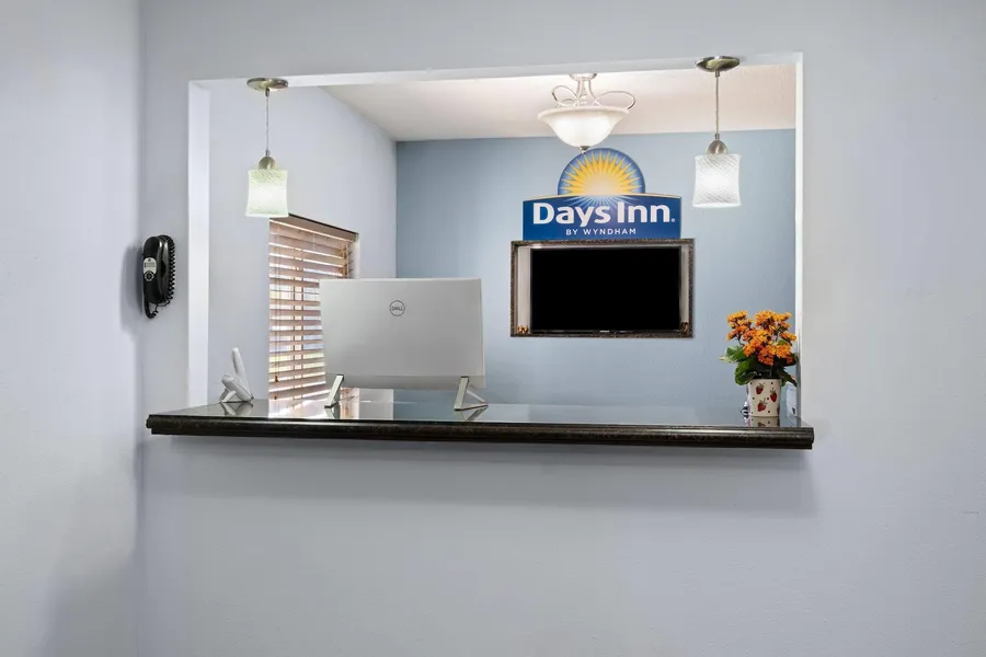 Days Inn by Wyndham Jamestown hotel detail image 2
