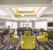 La Quinta Inn & Suites by Wyndham Dallas Plano West hotel detail image 3