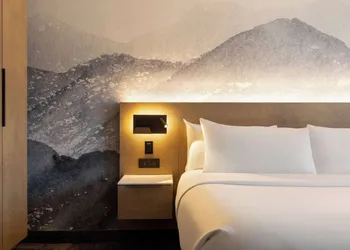 Le Saint Edouard, WorldHotels Distinctive hotel thumbnail 7