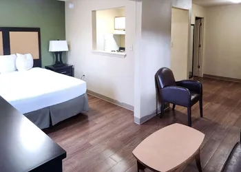 Suburban Studios Columbus East hotel thumbnail 4