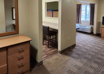 Suburban Studios Columbus East hotel thumbnail 6