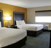 La Quinta Inn & Suites by Wyndham Emporia hotel detail image 5