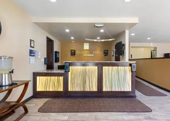 Quality Inn hotel thumbnail 4