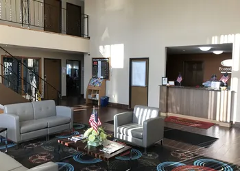 Econo Lodge La Crosse North hotel thumbnail 2