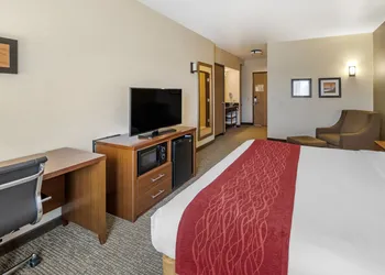 The Atrium Hotel hotel thumbnail 8