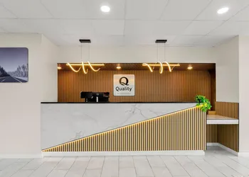 Quality Inn Wytheville hotel thumbnail 3