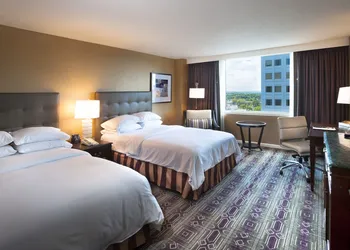 Hilton Harrisburg hotel thumbnail 4