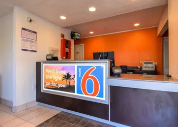 Motel 6 Rowland Heights, CA - Los Angeles - Pomona hotel thumbnail 2