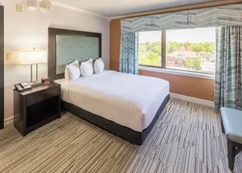 The Boulevard Inn & Bistro hotel thumbnail 5