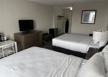 Silver Beach Hotel hotel thumbnail 5