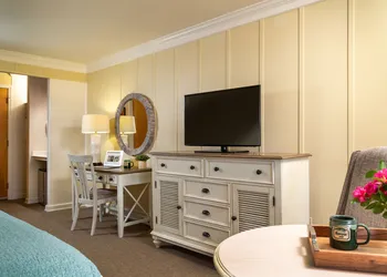 Refuge Inn hotel thumbnail 7