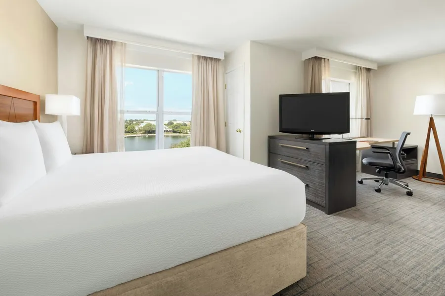 Residence Inn by Marriott Des Moines West at Jordan Creek Town Center hotel detail image 6