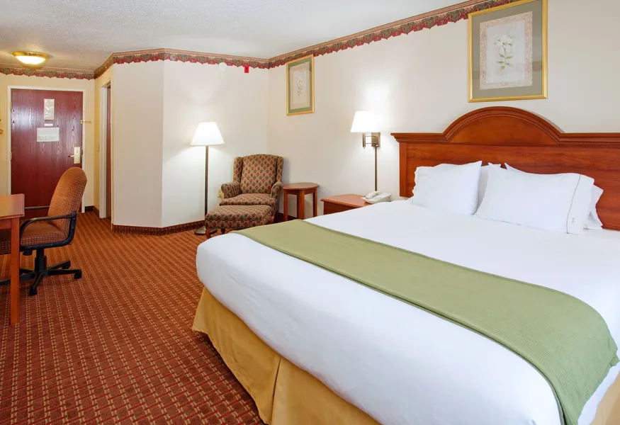Holiday Inn Express Hillsville by IHG hotel detail image 2