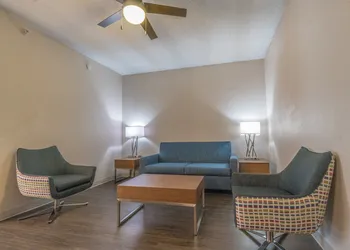 Holiday Inn Express & Suites Nashville - Brentwood I-65 by IHG hotel thumbnail 3