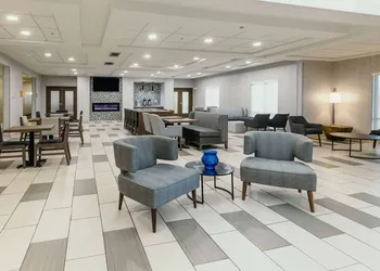 La Quinta Inn & Suites by Wyndham Ankeny IA - Des Moines IA hotel thumbnail 3