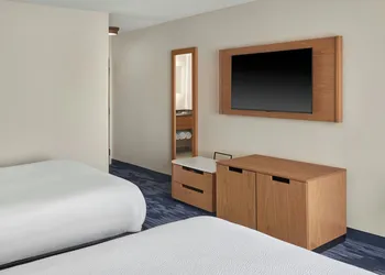 Fairfield Inn & Suites by Marriott Detroit Farmington Hills hotel thumbnail 8