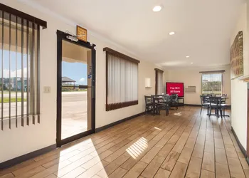 Red Roof Inn Santee hotel thumbnail 2