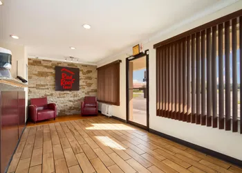 Red Roof Inn Santee hotel thumbnail 5