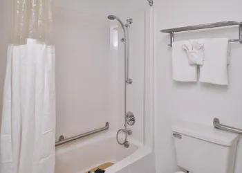 Americas Best Value Inn & Suites Jackson, MI hotel thumbnail 5