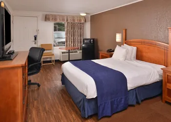 Americas Best Value Inn & Suites Jackson, MI hotel thumbnail 7