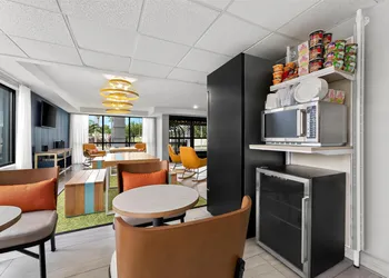 Spark by Hilton Biloxi Ocean Springs hotel thumbnail 2