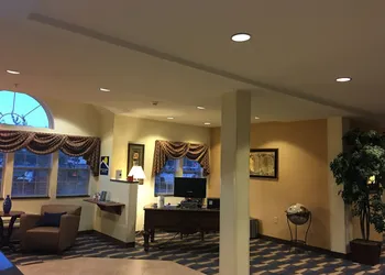 Microtel Inn & Suites by Wyndham Indianapolis Airport hotel thumbnail 2
