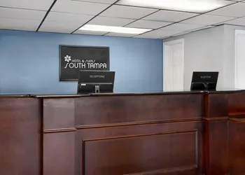 Hotel South Tampa & Suites hotel thumbnail 3