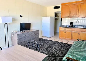 Beach Carousel Motel hotel thumbnail 4