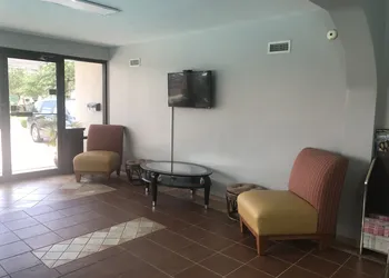 Alamar Resort Inn hotel thumbnail 3